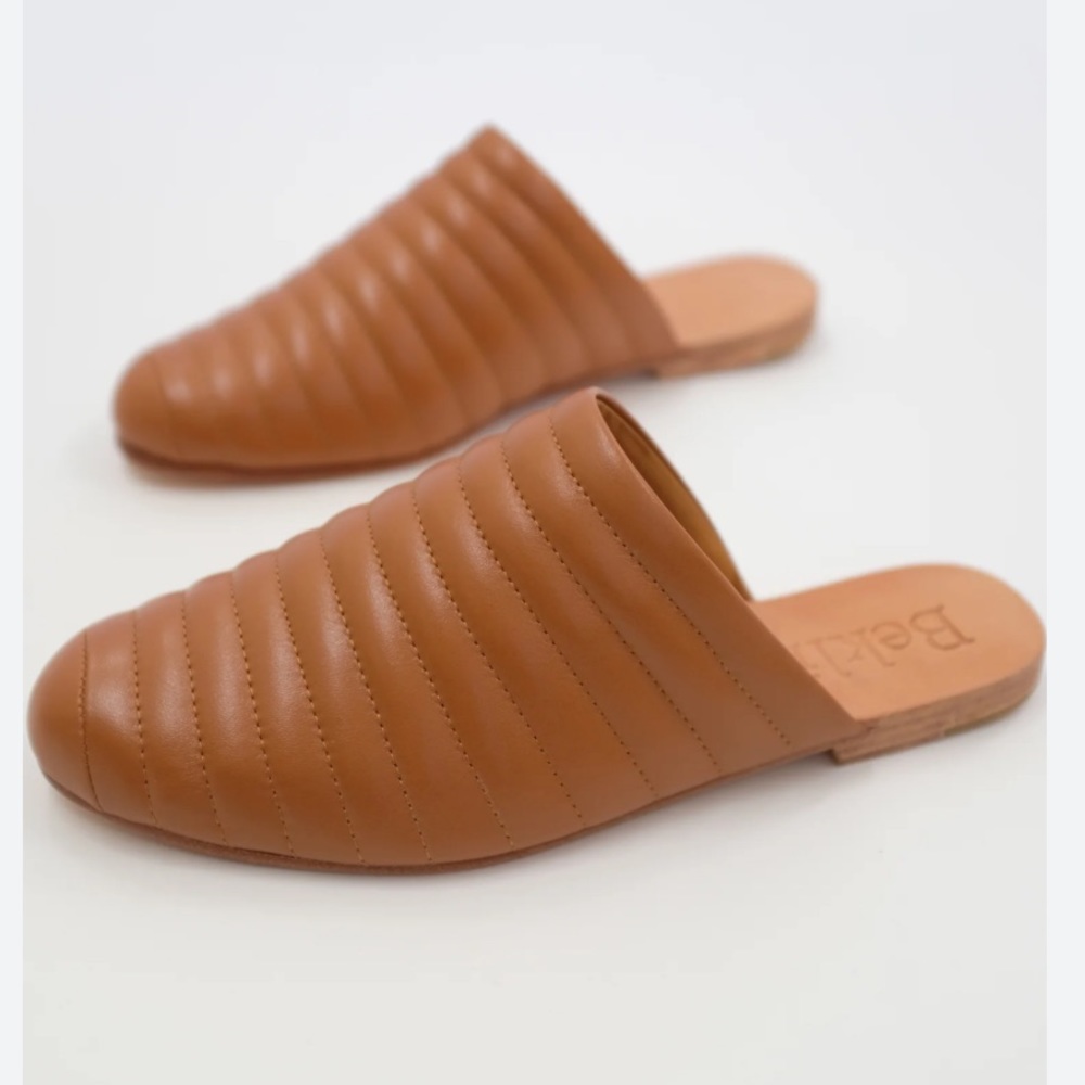 Beklina Ribbed Flats Size 9